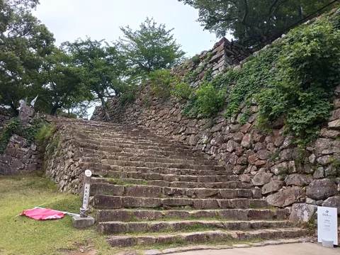 洲本城