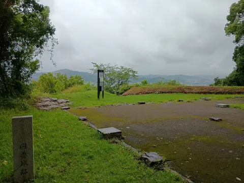 岡豊城