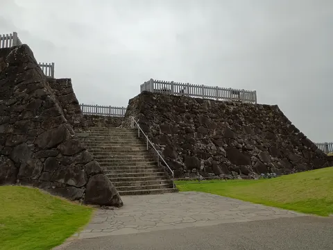 甲府城 9