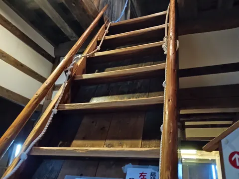 丸岡城 3