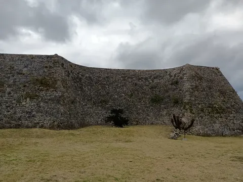中城城 4