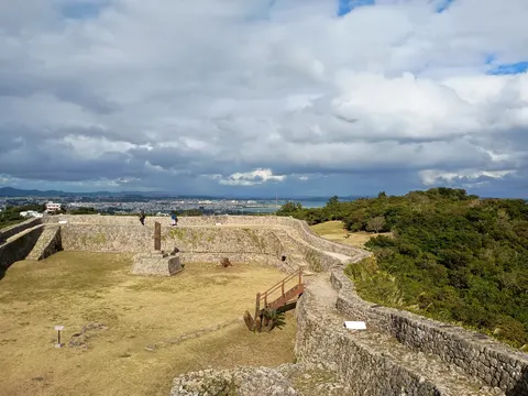 中城城 5